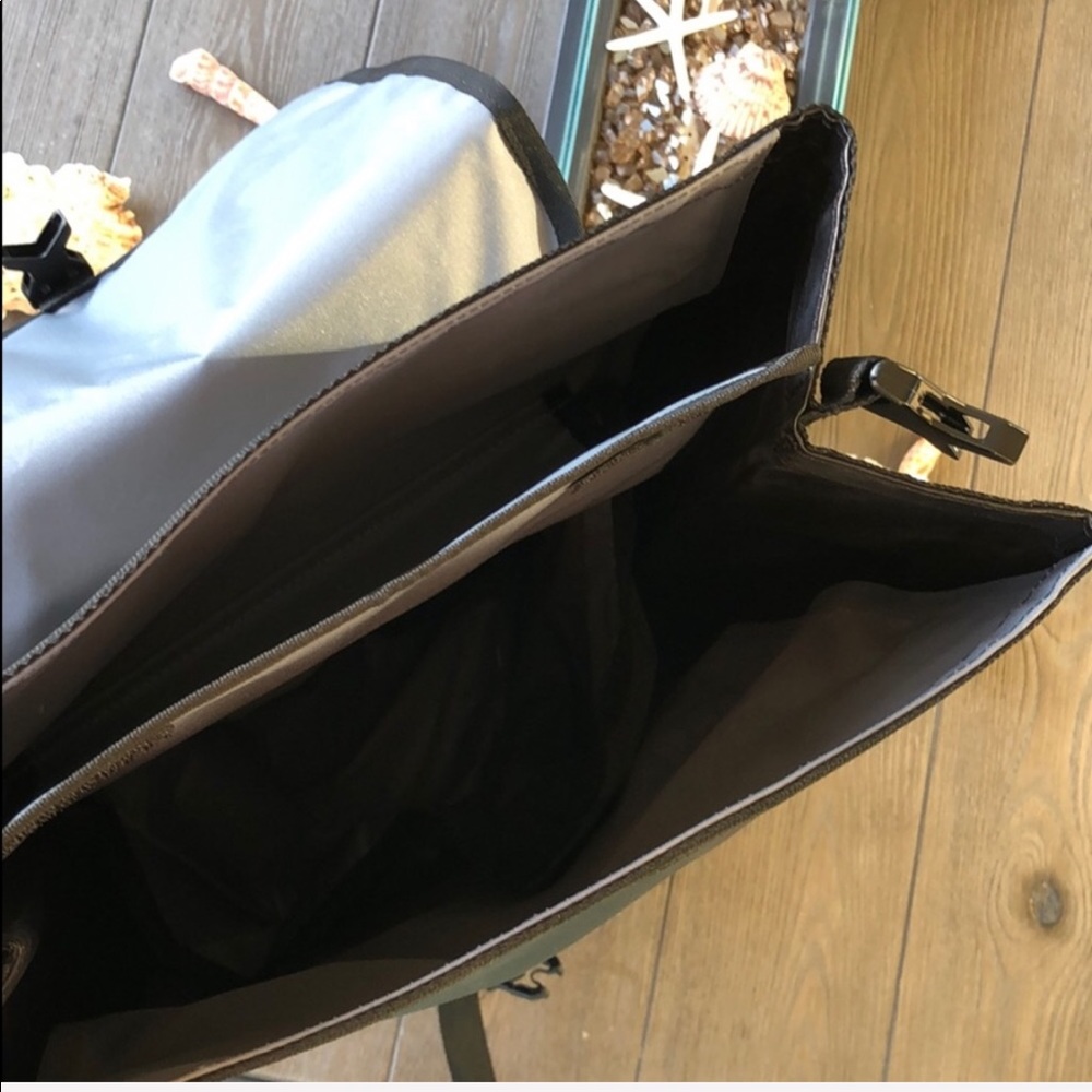 🌴🌼HURLEY- WET DRY ELITE SURF BAG🌼🌴 - Picture 8 of 8